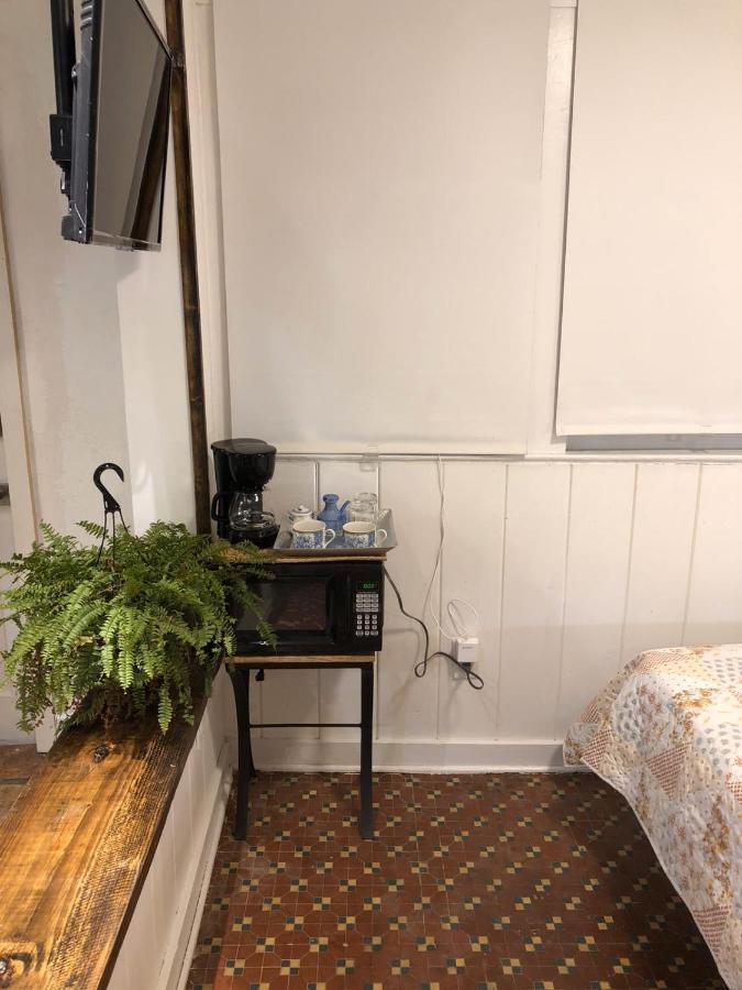Private Studio With Free Parking Маями Екстериор снимка